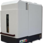 50W Enclosure Type JPT Fiber Laser Marking Machine Fiber Laser Engraver Laser Marker 110×110mm Lens and D69 Rotary Axis